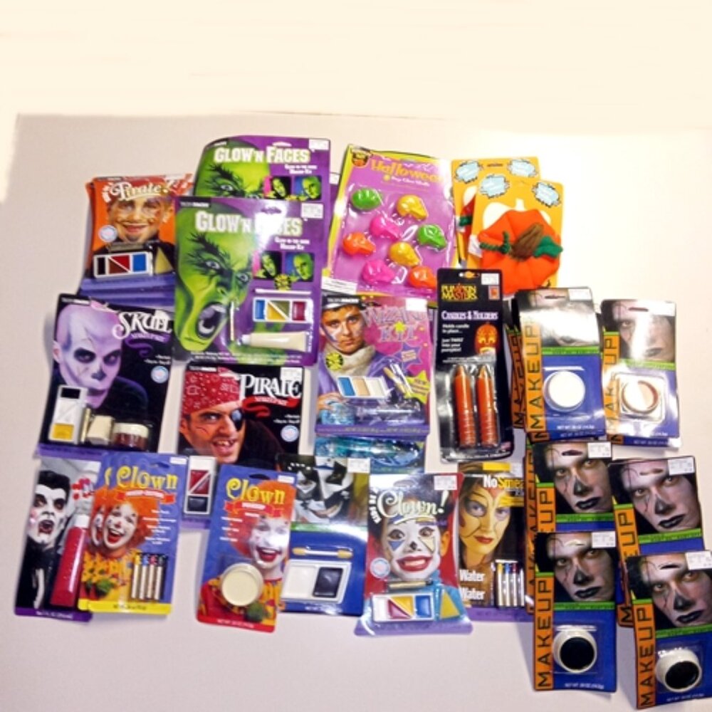 41 piece Halloween Makeup Kit and Accessories Lot with 1 Bonus kit!  NEW